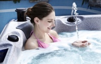Гидромассажный спа-бассейн Sunrans SR816 Гидромассажный спа-бассейн Sunrans SR816